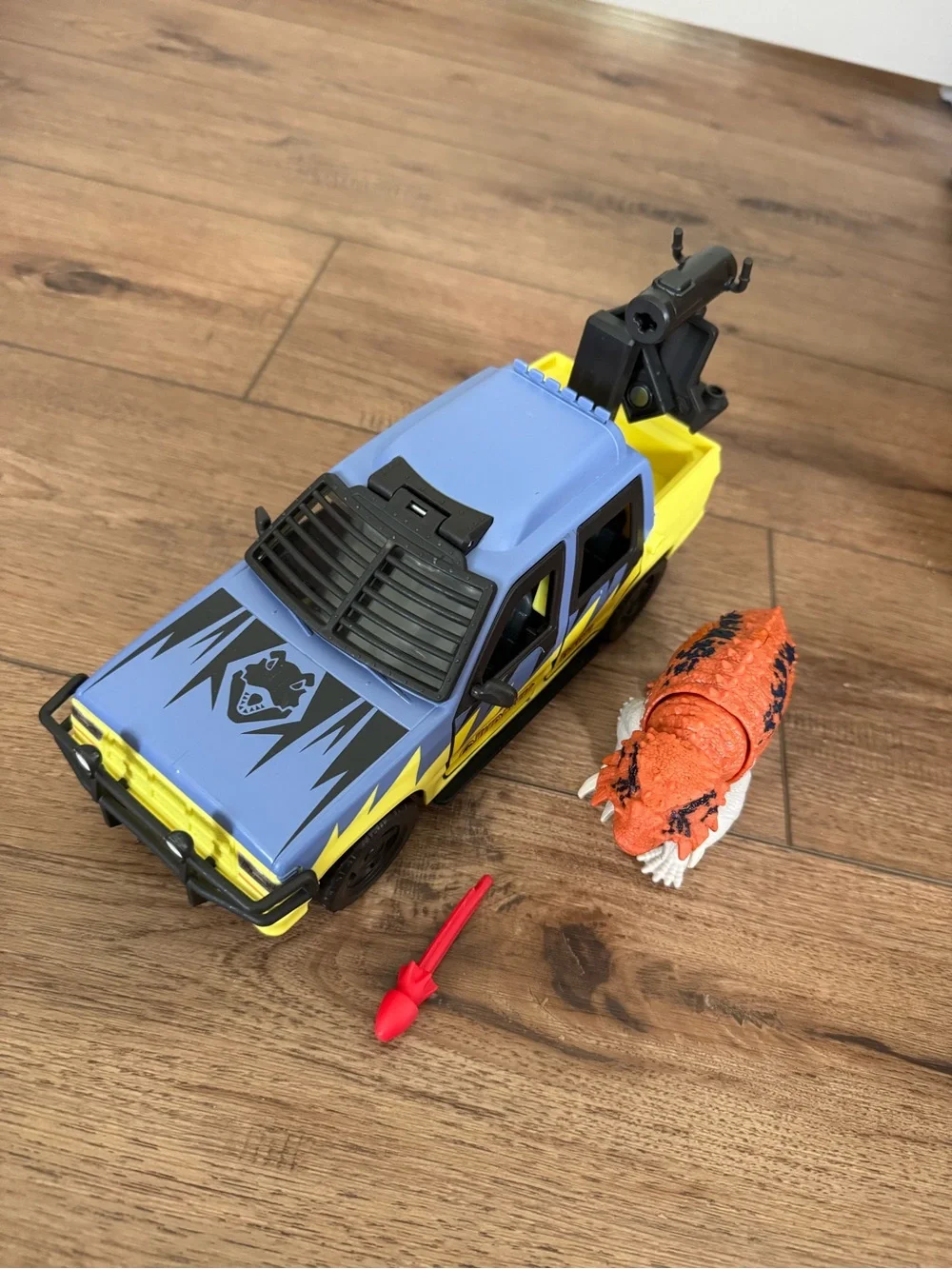 Jurassic Park dinosaur and car toys